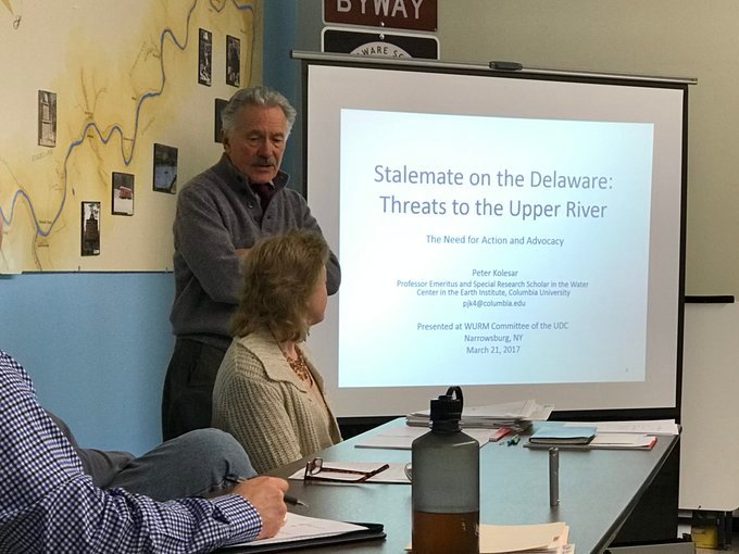 Peter Kolesar gives a presentation to the Upper Delaware Council.